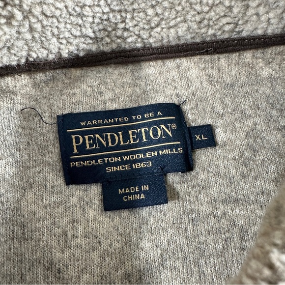 Pendleton striped Sherpa vest winter zip up tan red green - Picture 7 of 9